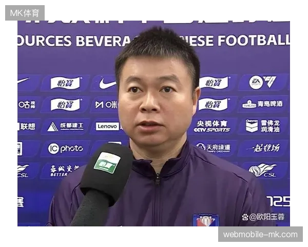 于根伟明确表示外援调整需数据支撑，中场格劳半程零贡献或成离队热门